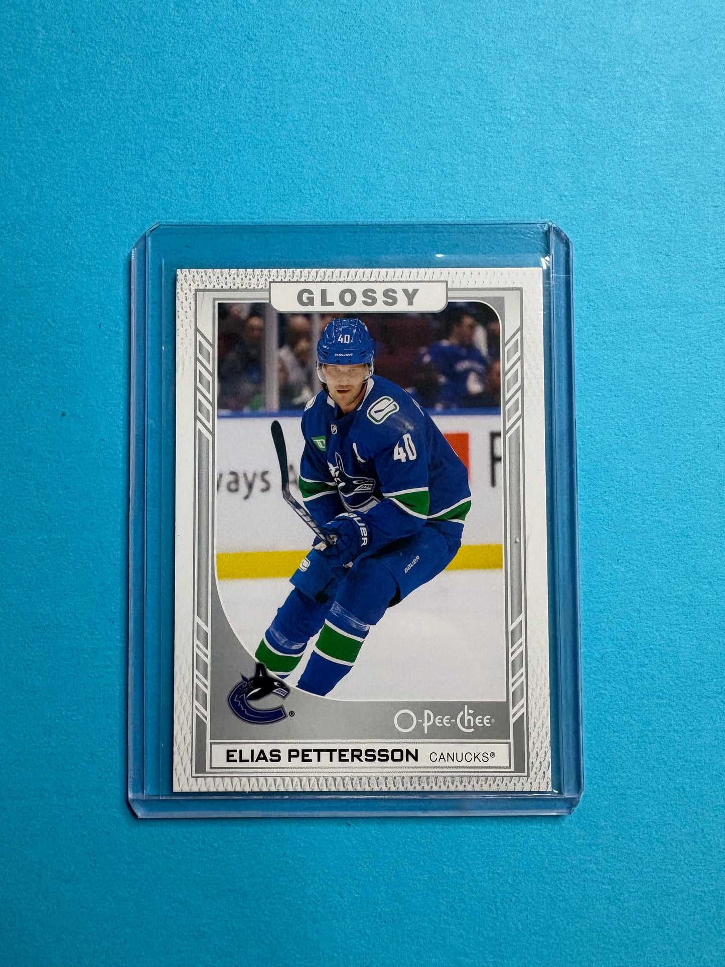 Elias Pettersson Glossy